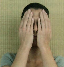 autoreiki sur les yeux